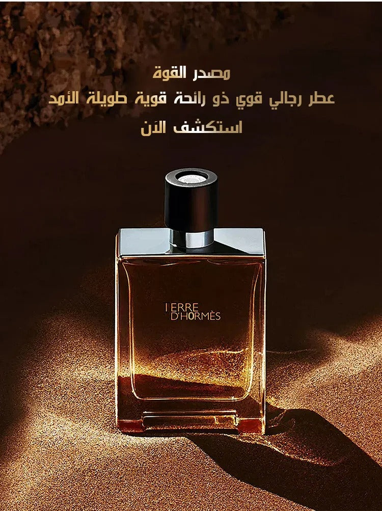 عطر ساحر ومنعش برائحة مزيج من الأخشاب